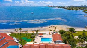 Spacious Coastal Haven 3bd Condo